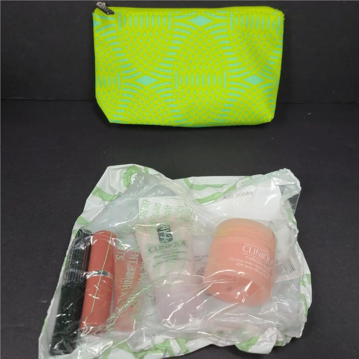 6 Pc Set Clinique Gift Travel Set Mascara+ Lipstick+ Eye/face Cream+ Cleanser