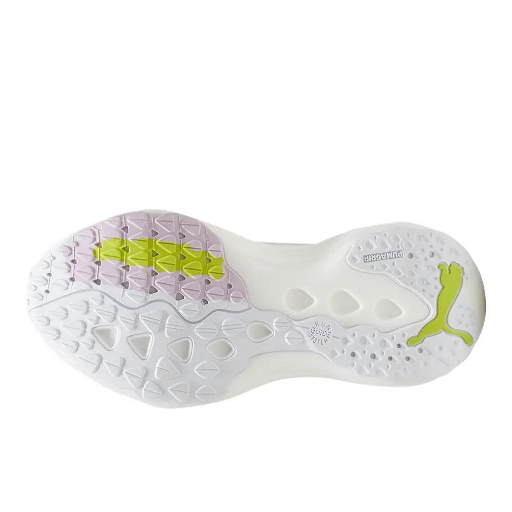Puma shoes - PUMA Foreverrun Nitro Radiant Running - 37956702 - White 3