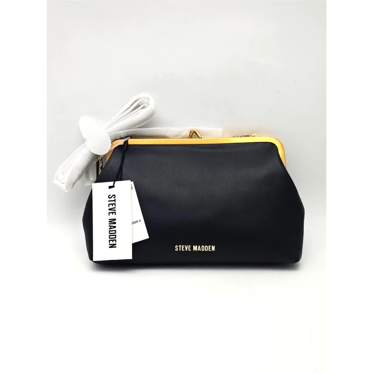 Steve Madden Bkisses Black Chain Strap Crossbody Bag Clutch