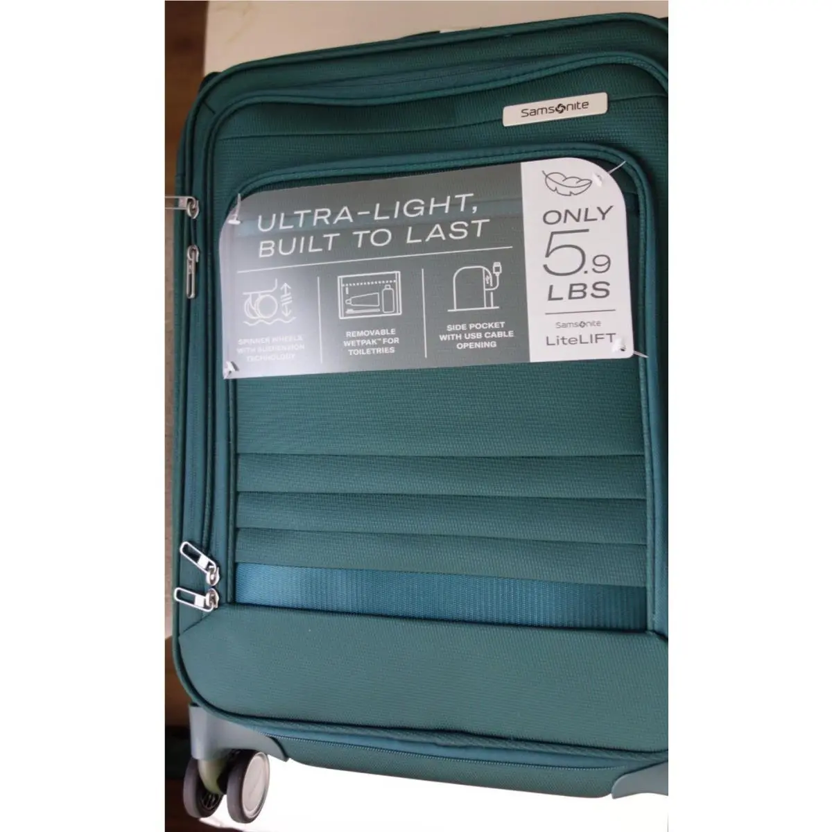 Hyperspin 5 Softside Spinner Luggage 21 Carryon by Samsonite