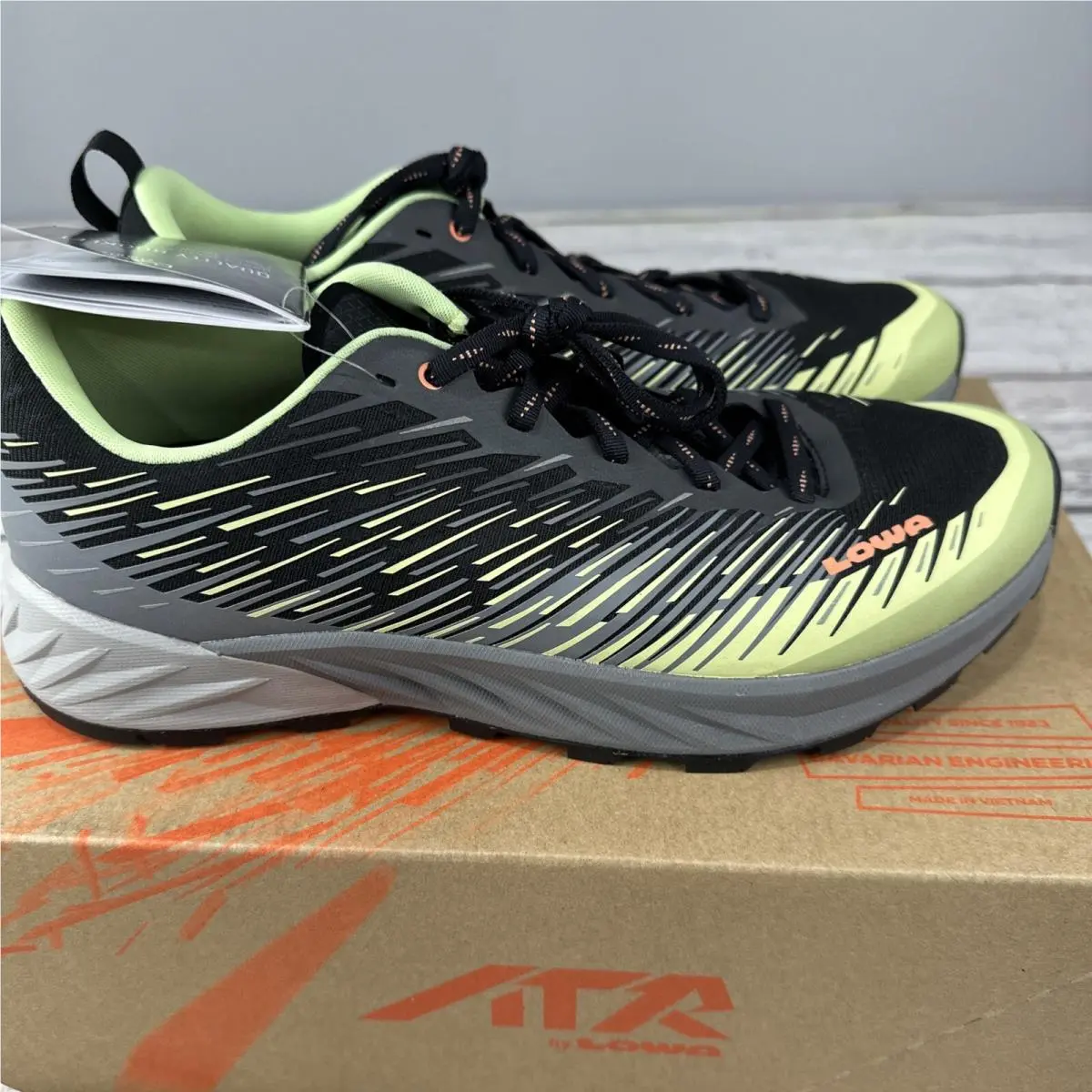 Lowa 3206959005 Women`s Amplux Ws Grey Cross-country Trail Running Shoes 9.5
