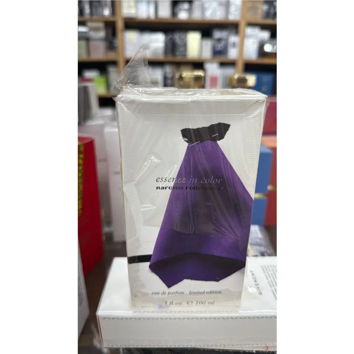 Essence IN Color  3.3 Fl. Oz. 100ML Edp by Narciso Rodriguez