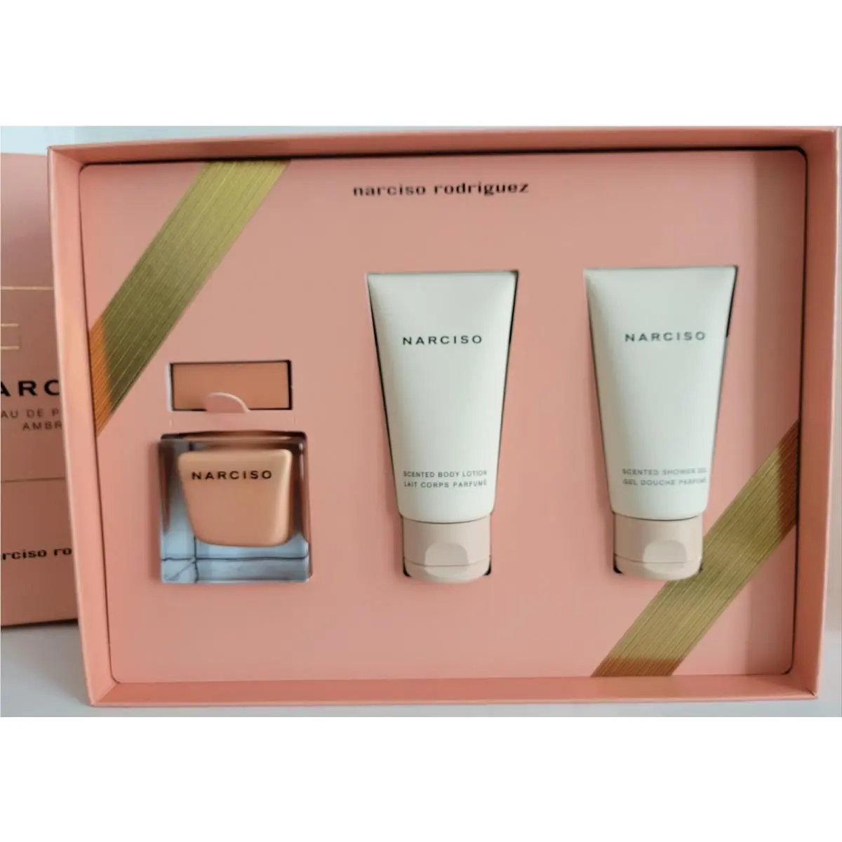 Eau DE Parfum Ambree 3 pc Gift Set Spray 1.6 fl oz by Narciso Rodriguez