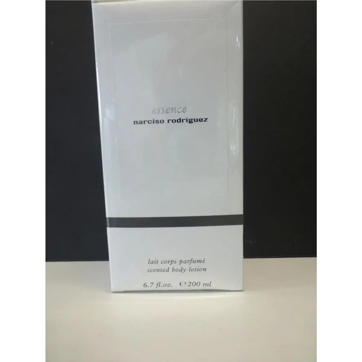 Essence  Scented Body Lotion 6.7 Fl Oz 200m Lait Corps by Narciso Rodriguez