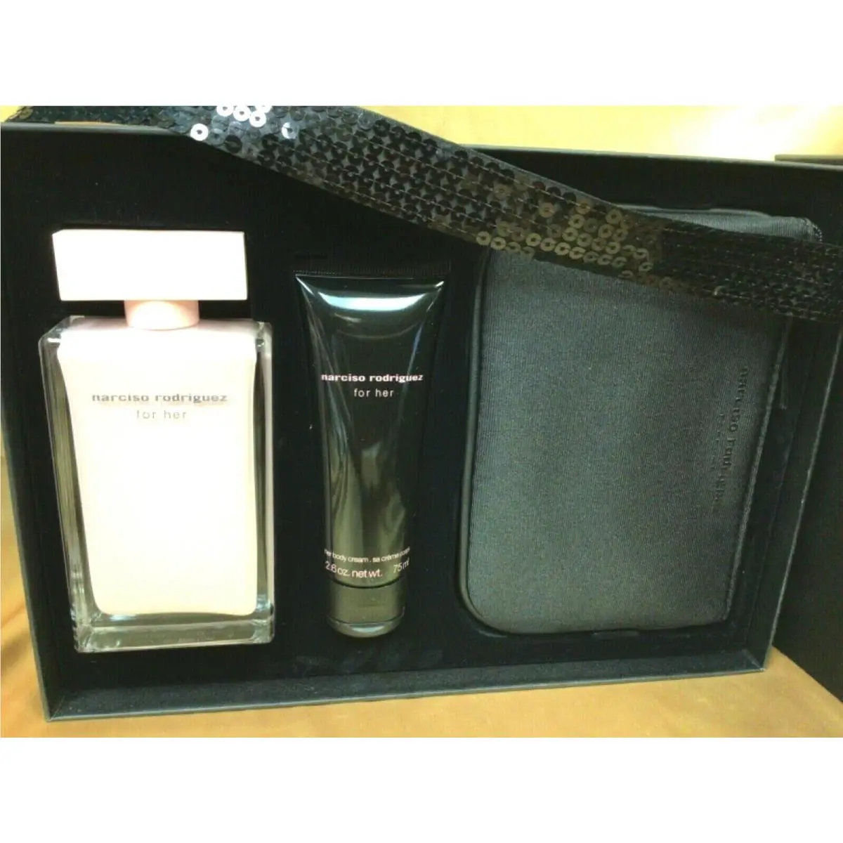 For Her 100ml./3.3oz. Eau De Parfum Spray 3 Piece Gift Set by Narciso Rodriguez