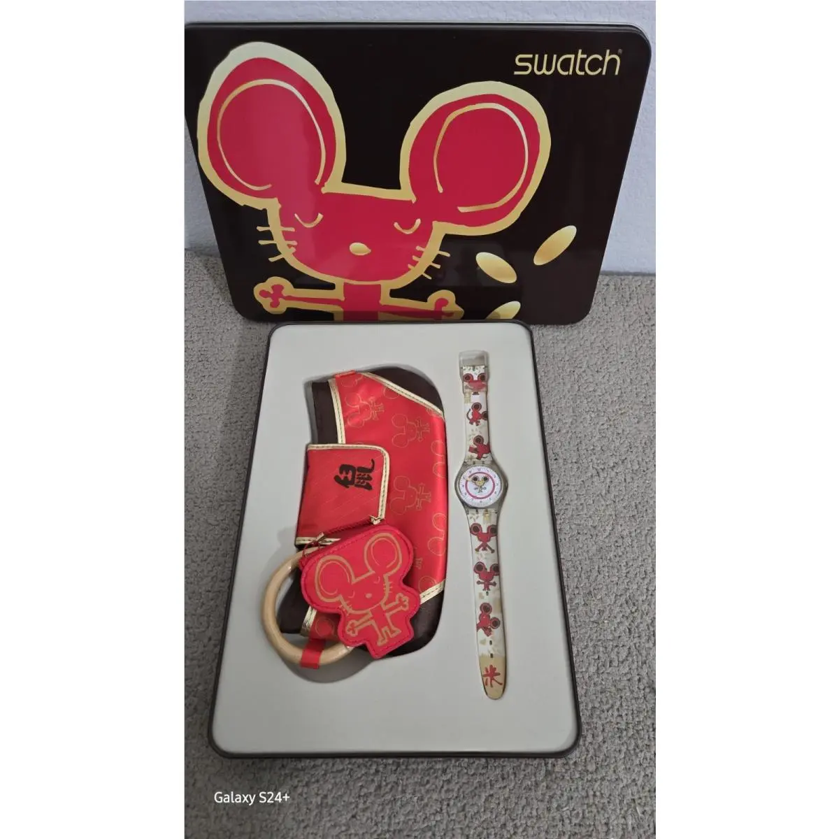 Vintage Swatch GE201 Year OF The Rat 2008 Watch with Clutch Metal Case