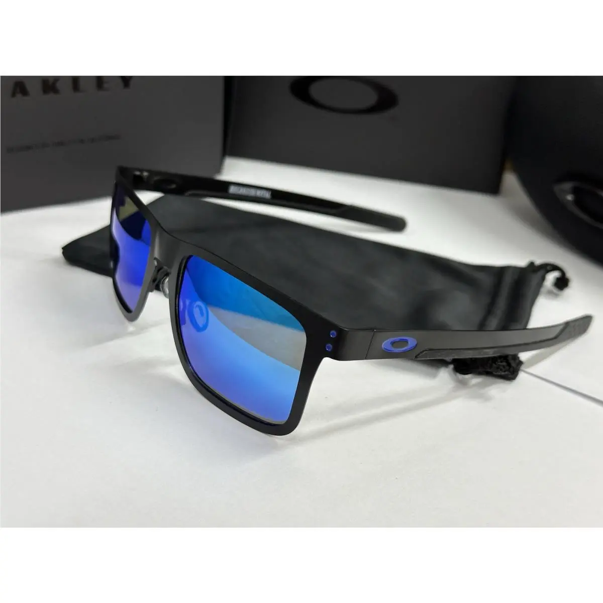Holbrook Metal Motogp Sunglasses OO4123 Matte Black/prizm by Oakley