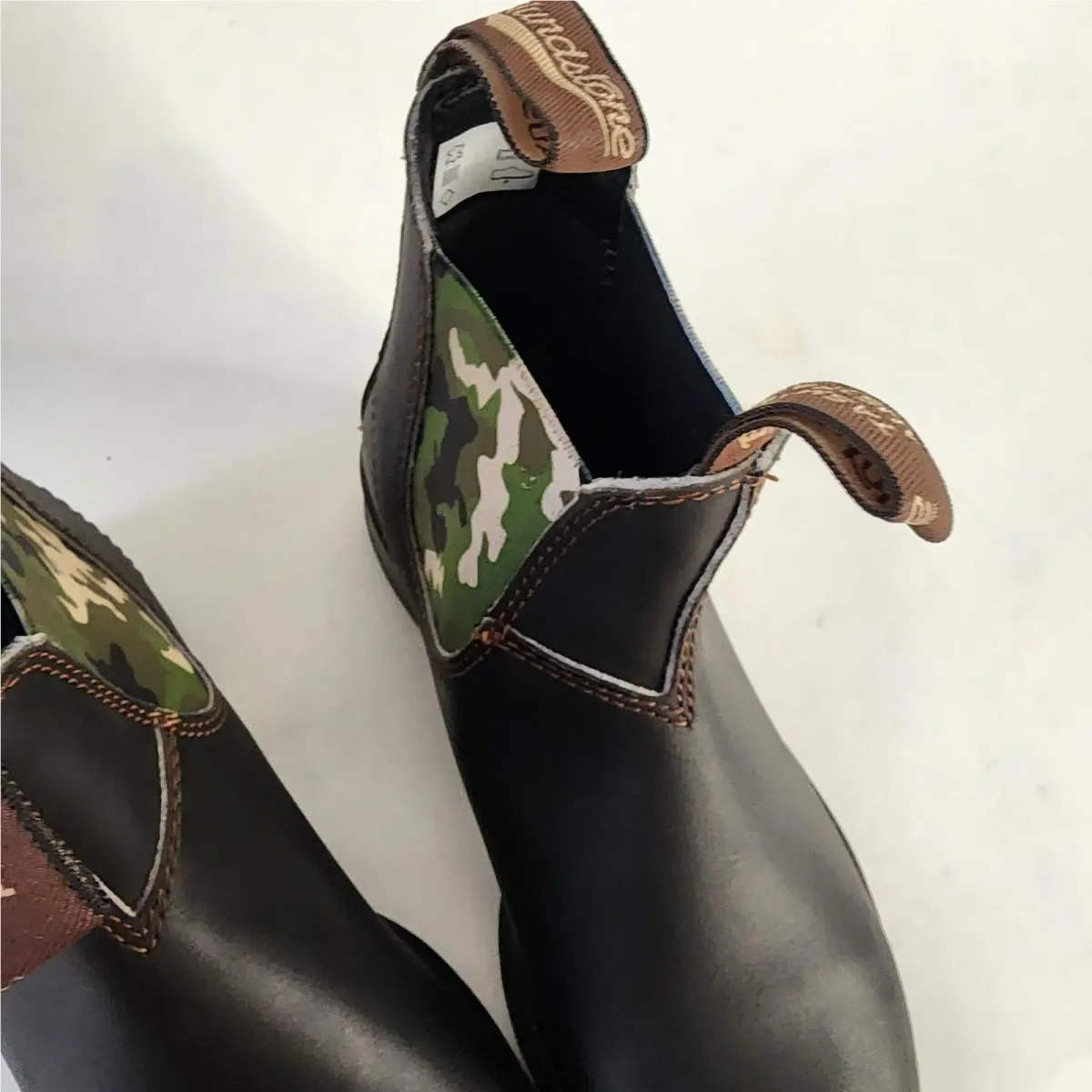 Blundstone shoes - Brown 2