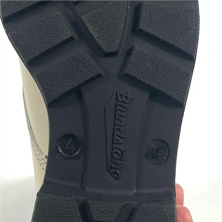 Blundstone shoes - Cream 10