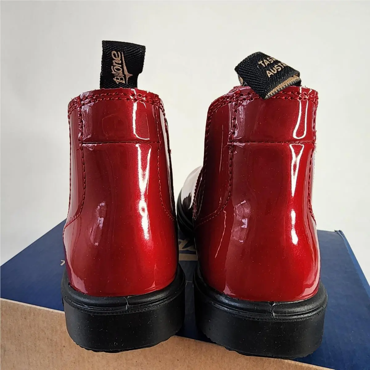 Blundstone shoes - Red 4