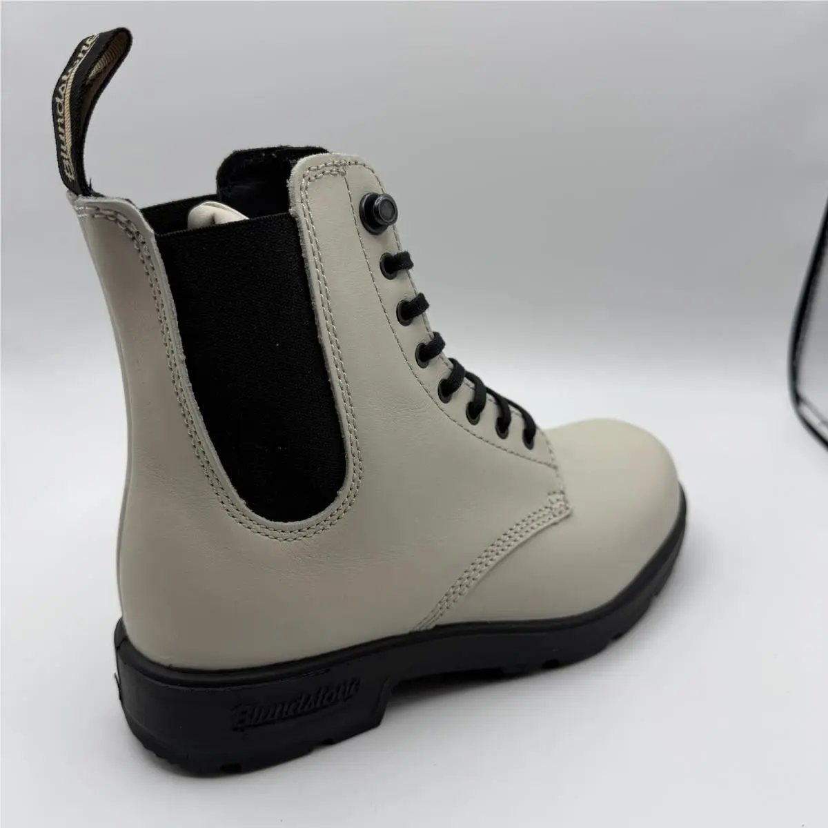 Blundstone shoes - NA - Tan 8