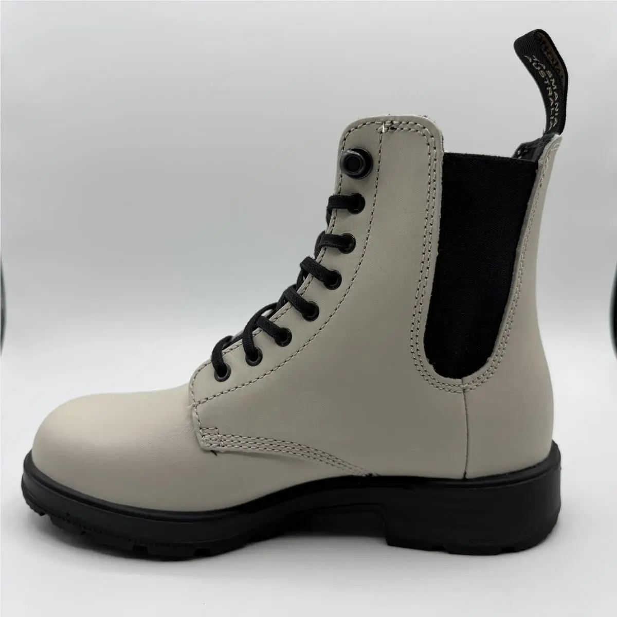 Blundstone shoes - NA - Tan 4