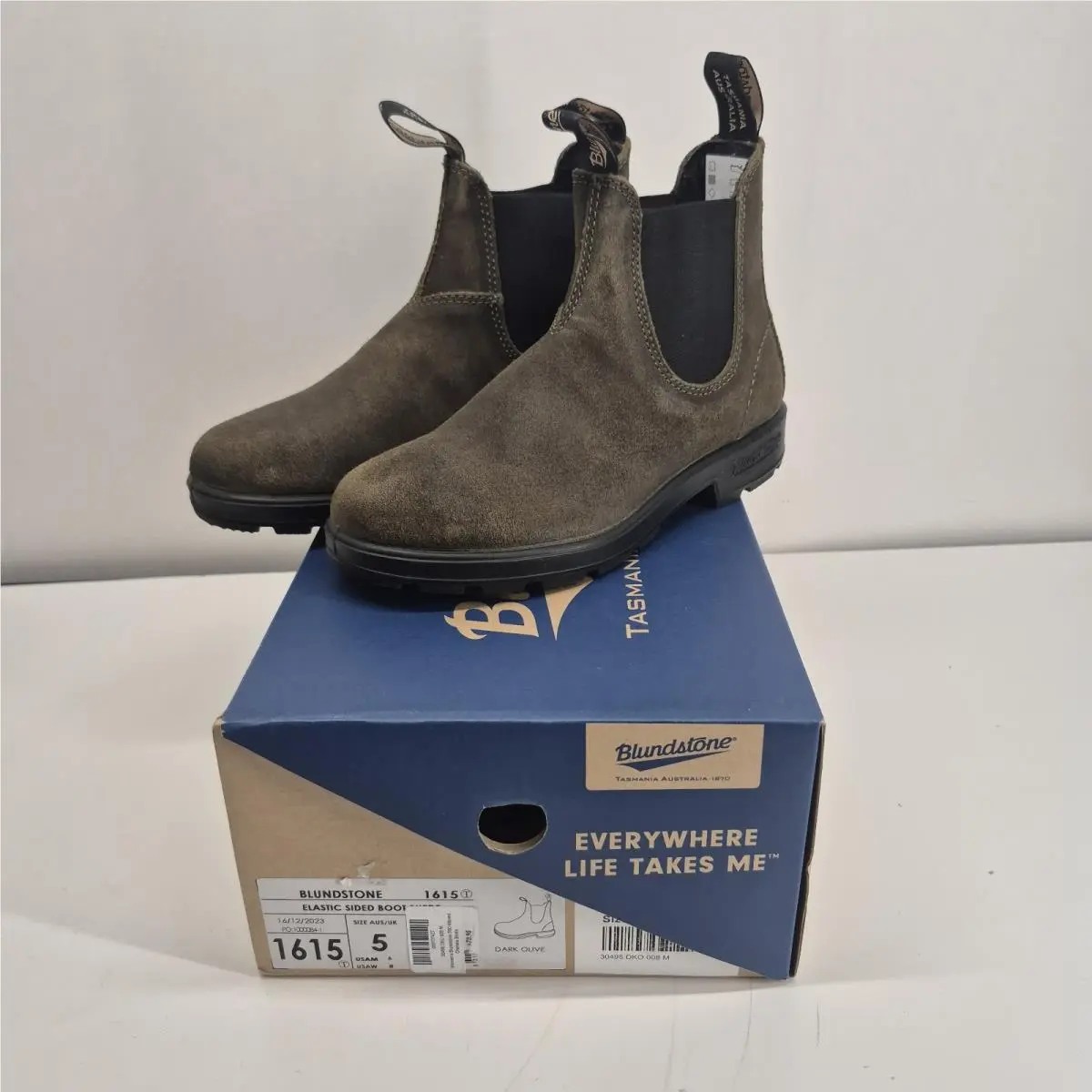Blundstone BL1615 Women`s Size 8 US Dark Olive Chelsea Boots