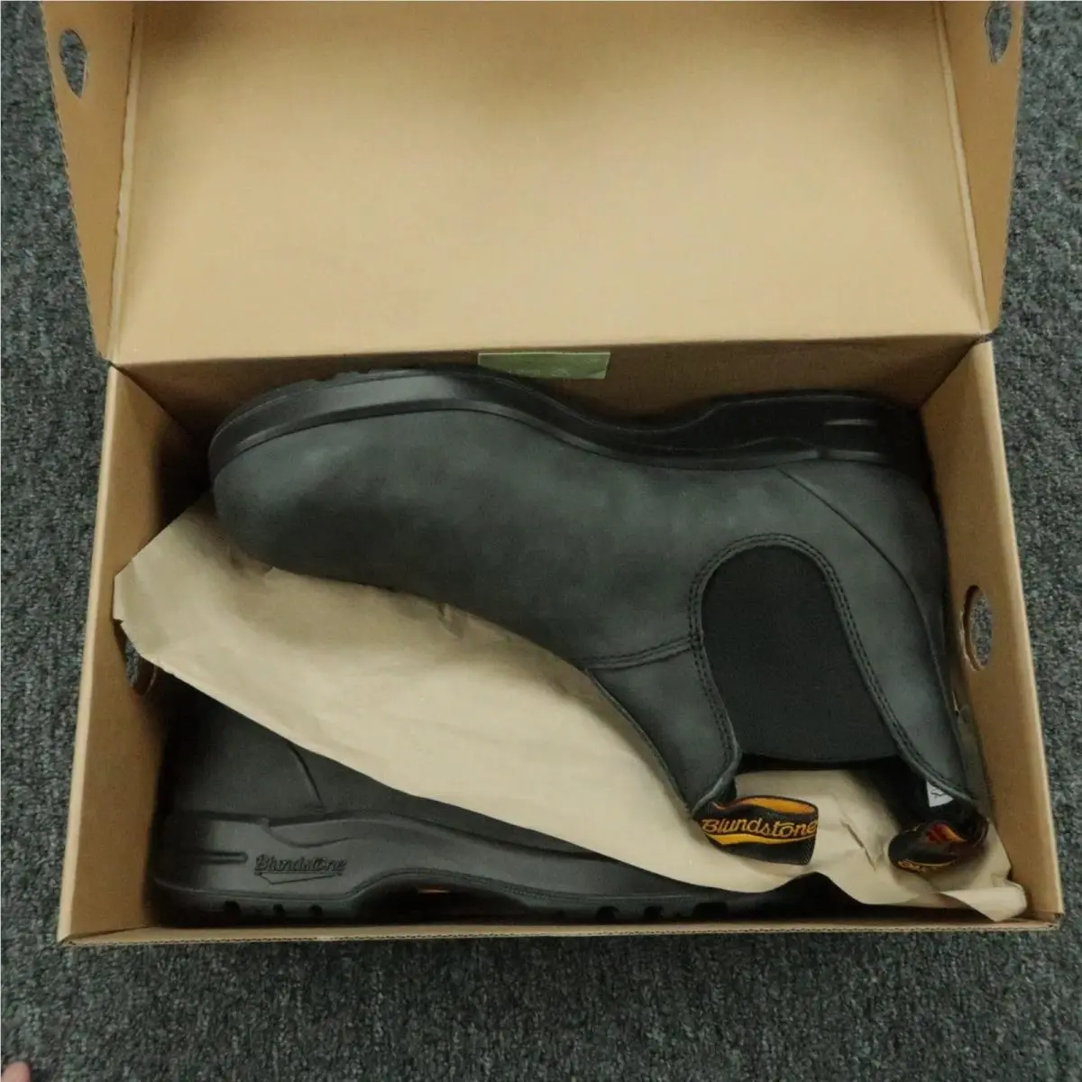 Blundstone shoes - Black 3