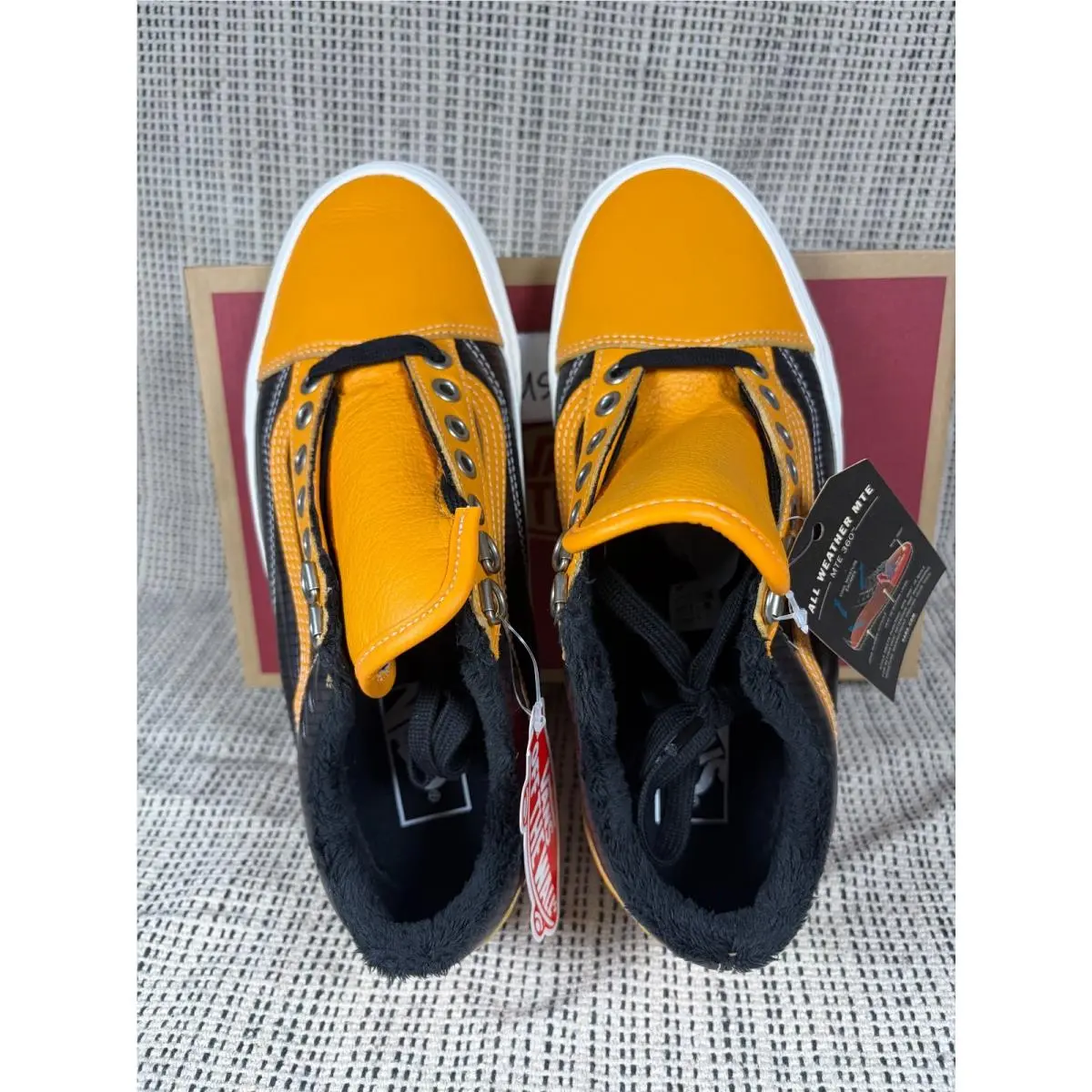 Vans shoes - VANS Old Skool - Old Skool - VN0A348F2NF - Orange 3