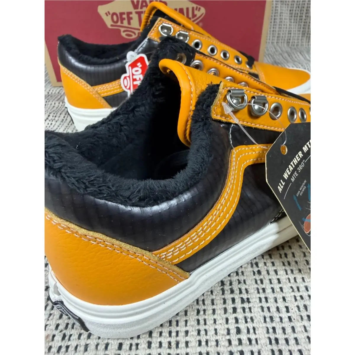 Vans shoes - VANS Old Skool - Old Skool - VN0A348F2NF - Orange 4