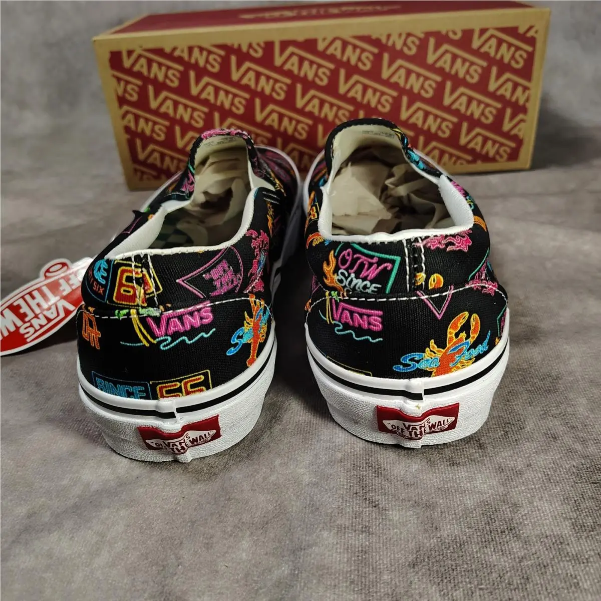Vans shoes - VANS Classics - Classics - Black 1