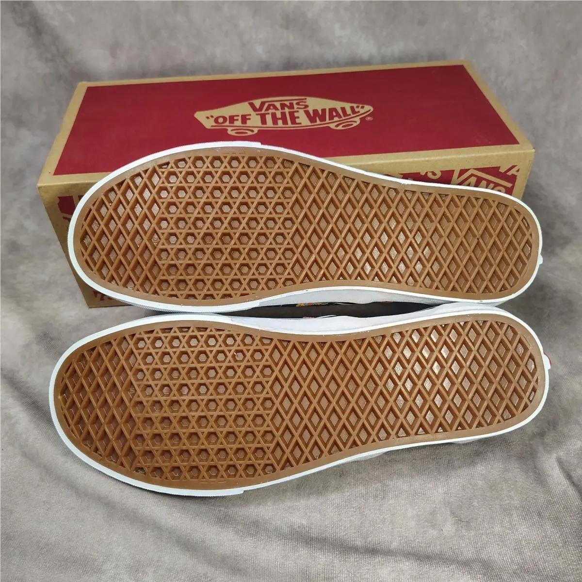 Vans shoes - VANS Classics - Classics - Black 5