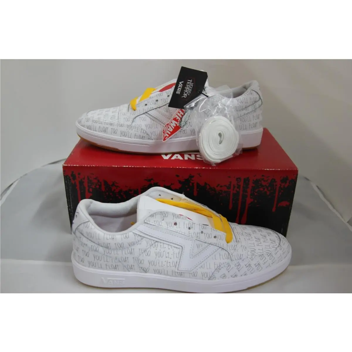 x Terror Lowland CC Comfycush IT Pennywise Size 10 Men`s by Vans