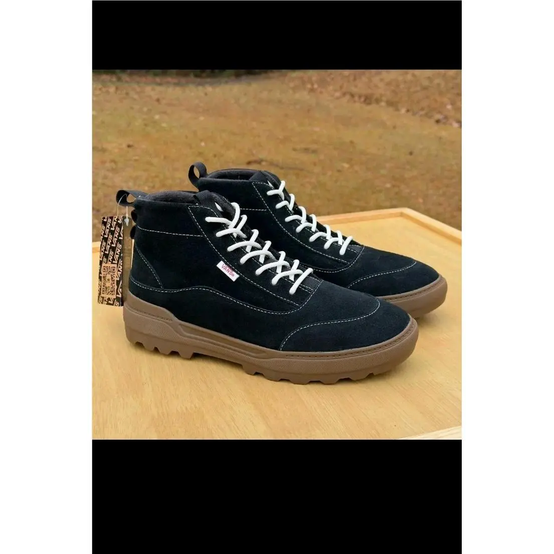 - Colfax Boot MTE-1 Cold - Black Suede - Size: M7 / W8.5 - Weather Shoes by Vans
