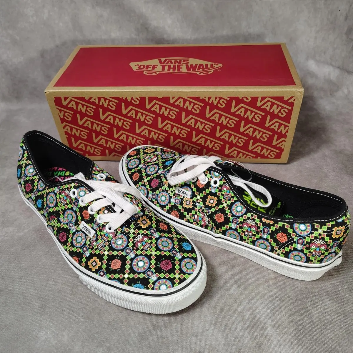 Dia De Los Muertos Day Of The Dead Size 10.5 by Vans