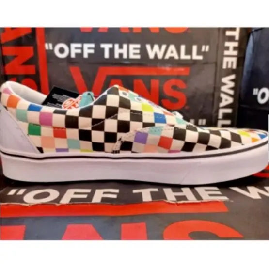 Vans shoes - VANS Off The Wall Moma - VN0A3WM91PJ - Multi 0