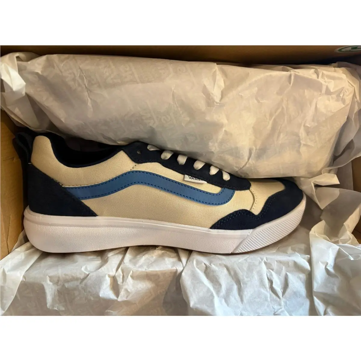 Range Exp Men`s Casual Sneakers Men’s Size 10 Cream Navy Sky Blue Shoes by Vans