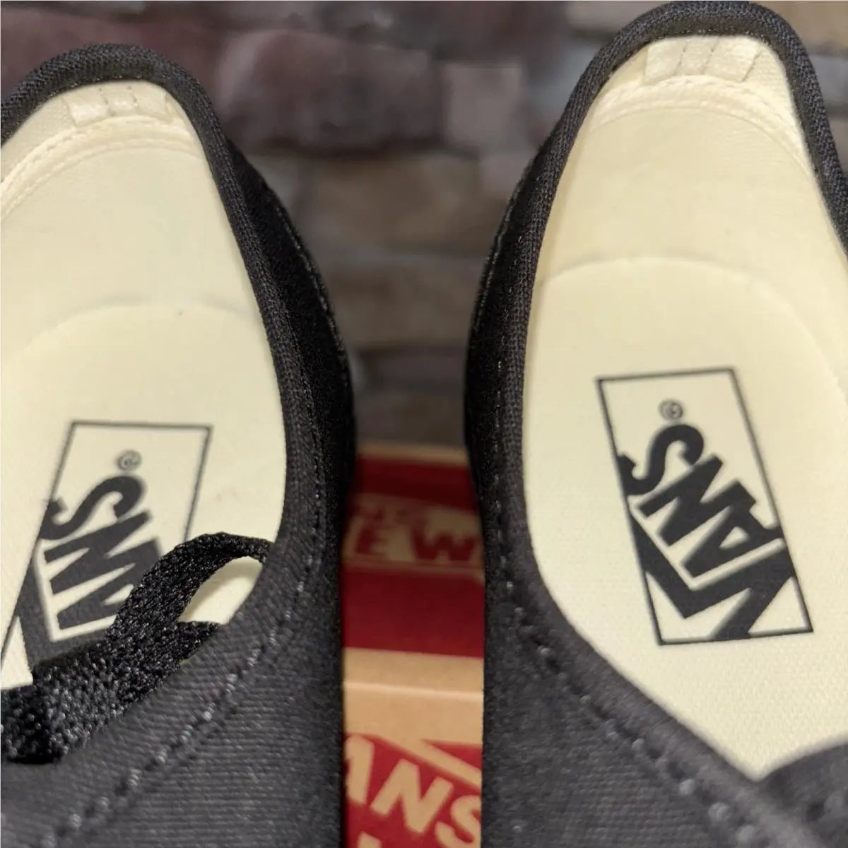 Vans shoes - VANS UA Authentic - Authentic - VN000EE3BKA1 - Black 12