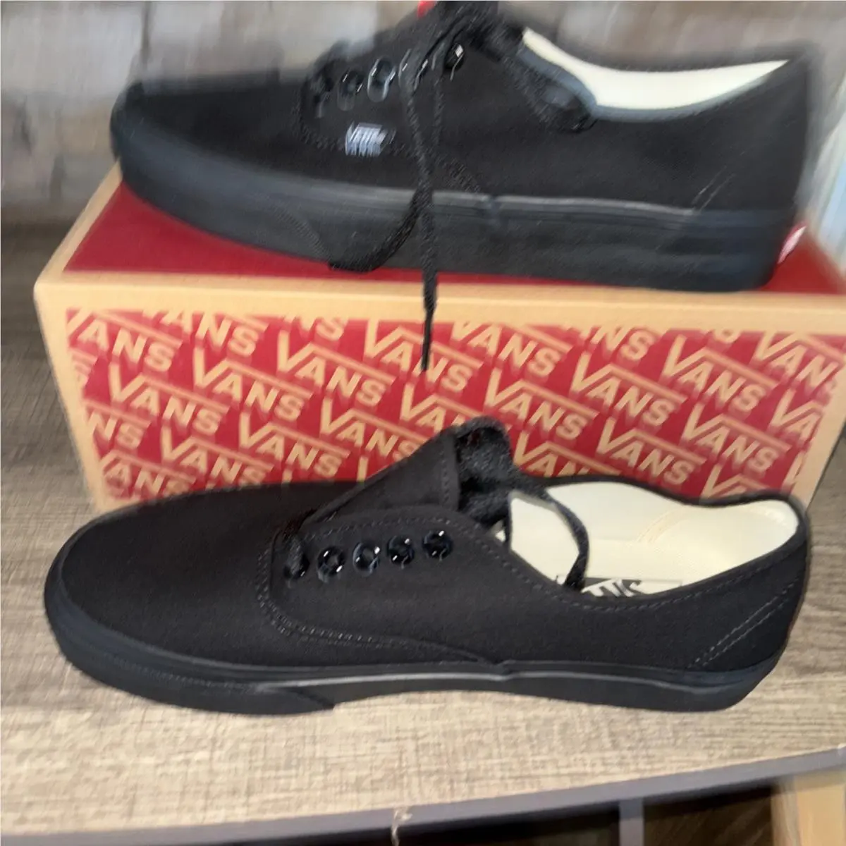 Vans shoes - VANS UA Authentic - Authentic - VN000EE3BKA1 - Black 1