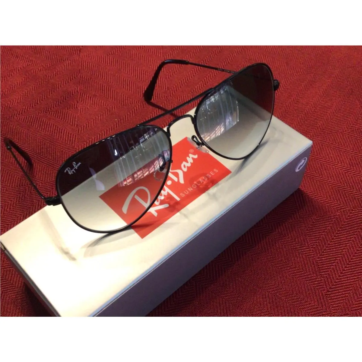 Ray Ban Aviator RB3025 Sunglasses Gray Gradient Lenses Unisex