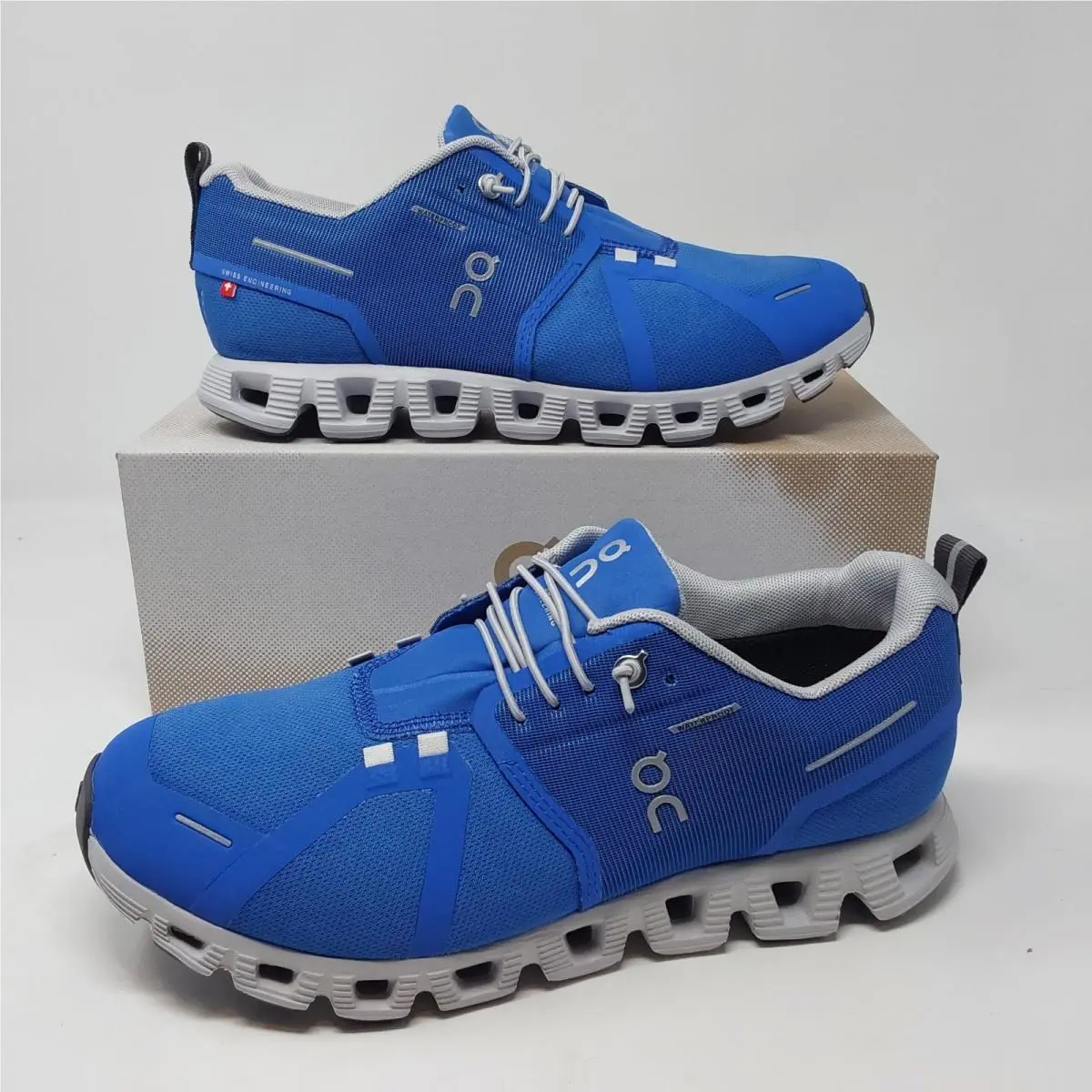 On Running Cloud 5 Waterproof Blue Running Shoes Men`s US 7 Cobalt Glacier