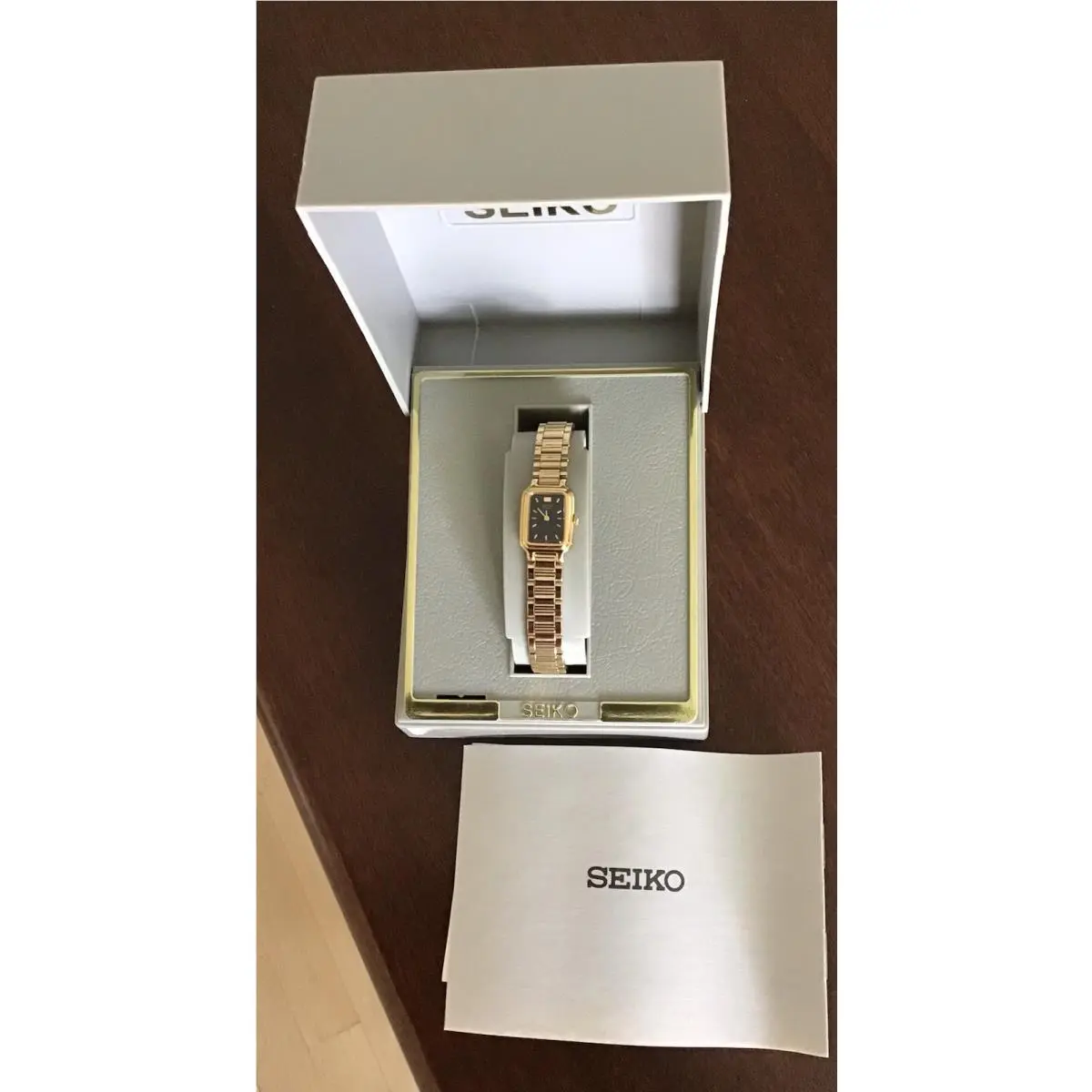 Daltron Ladies Wristwatch by Seiko