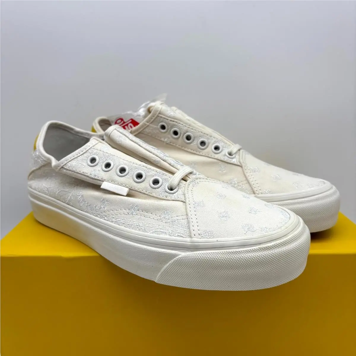 Vans shoes - VANS Diamo Ni - Diamo - VN0A3TKD2F6 - White (UPC: 194901112259) 0