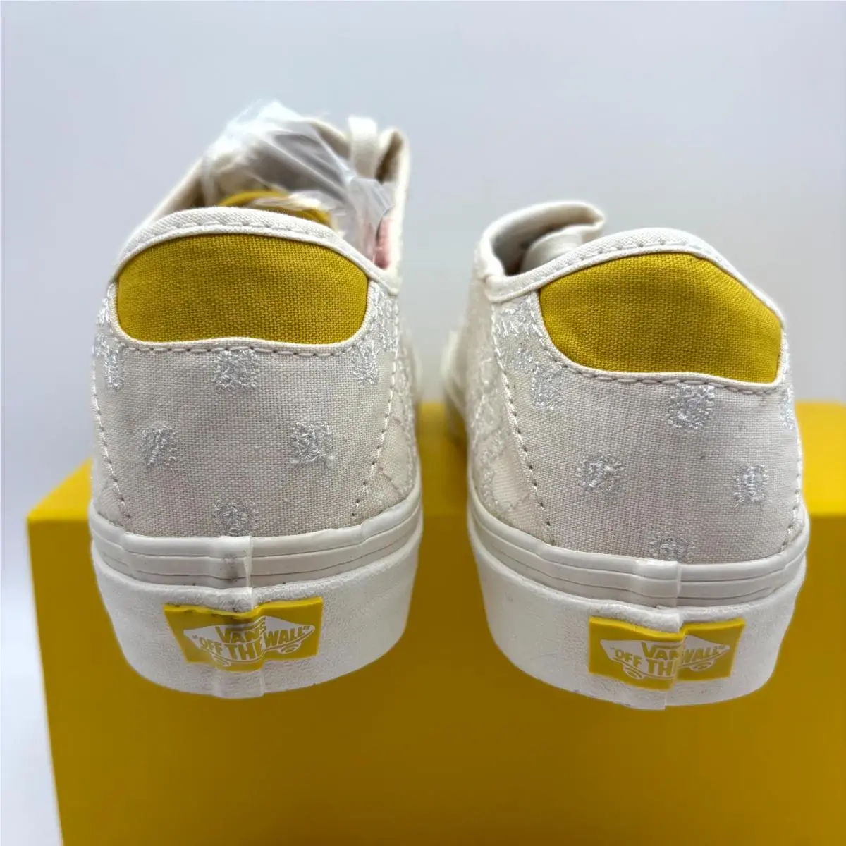 Vans shoes - VANS Diamo Ni - Diamo - VN0A3TKD2F6 - White (UPC: 194901112259) 2