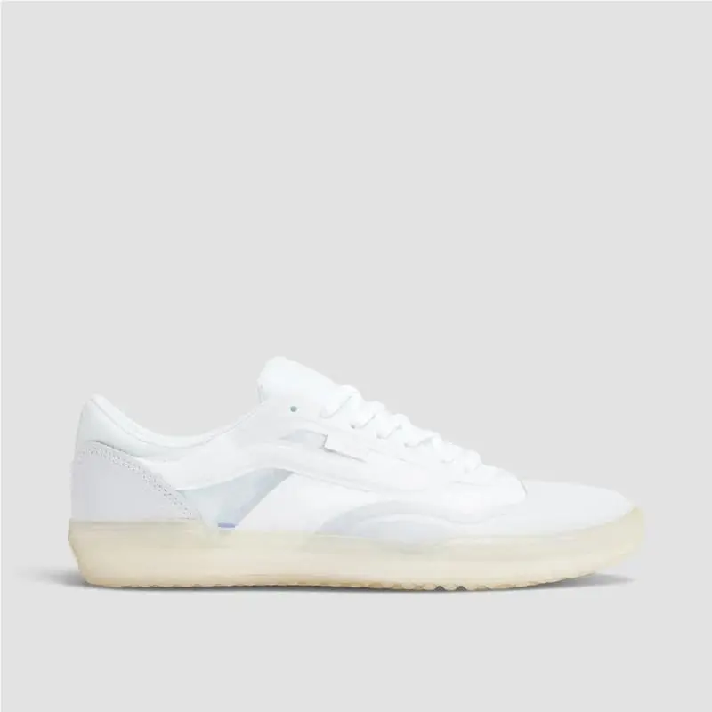 Men`s Ave Shoes in Leather White Size 7.5 by Vans