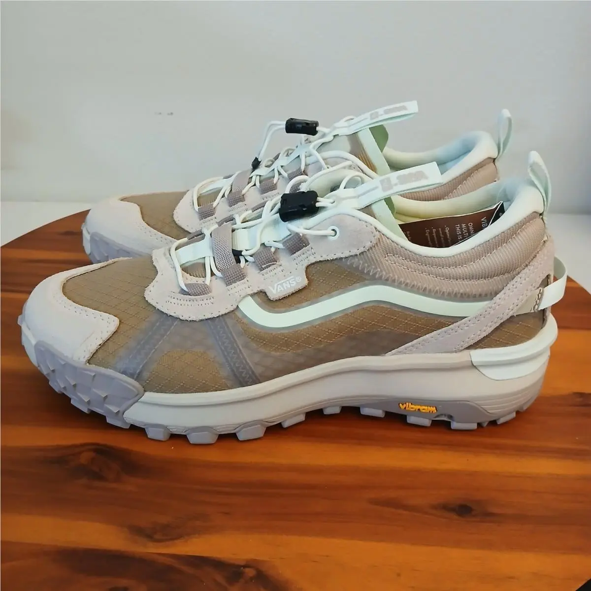 Mte Shoes Mens 8.5 Womens 10 Crosspath XC All Terrain Hiking Outdoors by Vans