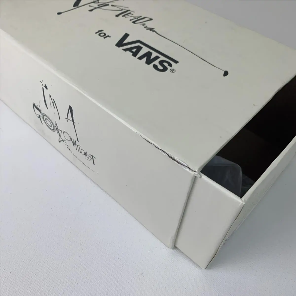 Vans shoes - Vans Og Classic Slip on - VN0A45JKVQL - White 14