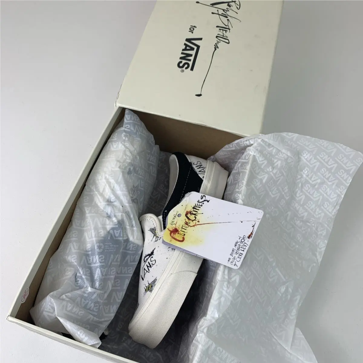 Vans shoes - Vans Og Classic Slip on - VN0A45JKVQL - White 15