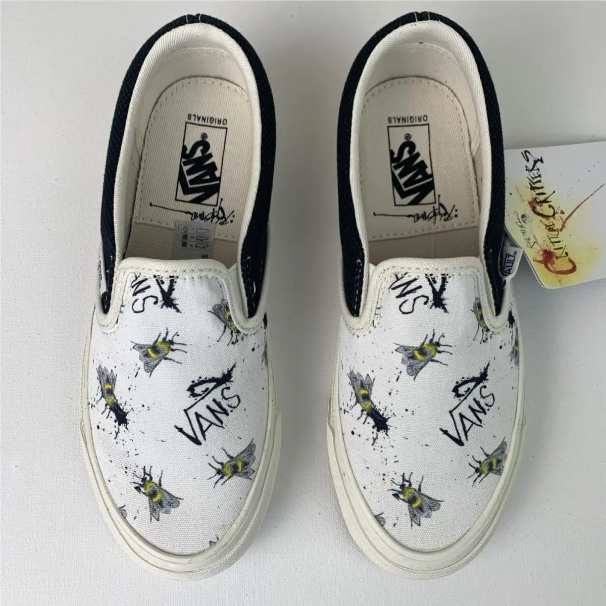 Vans shoes - Vans Og Classic Slip on - VN0A45JKVQL - White 0