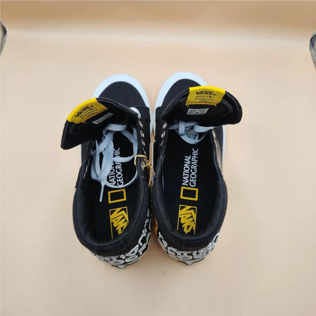 Vans shoes - Vans Sk8-Hi Reissue 13 National Geographic Logo - VN0A3TKPXHP - Black 3