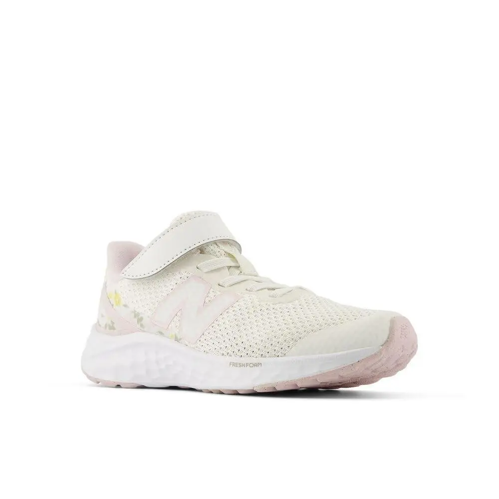 New Balance shoes - Ivory 7