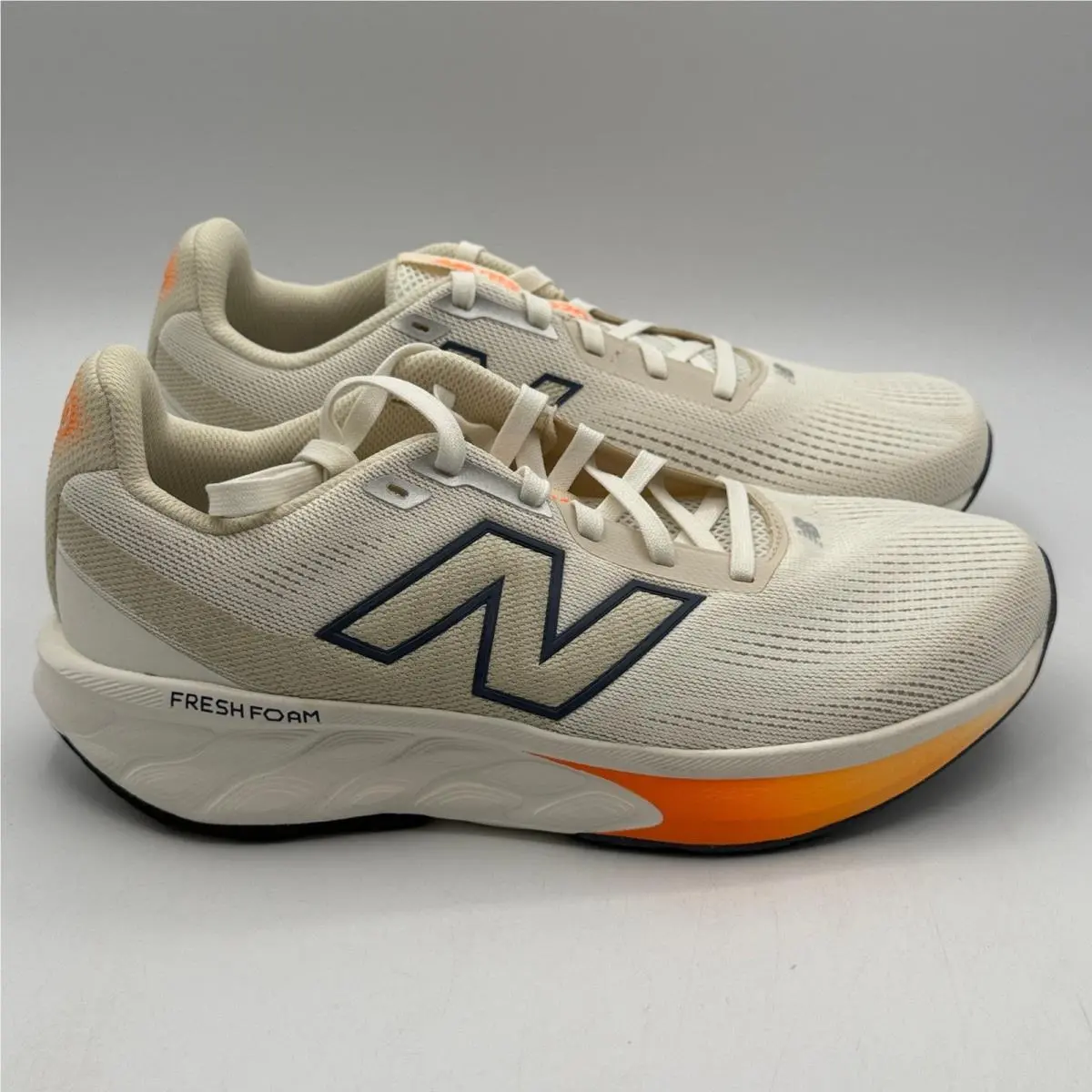 New Balance Fresh Foam 520 v9 Shoes Womens Size 11 B White Beige Running W520LG9