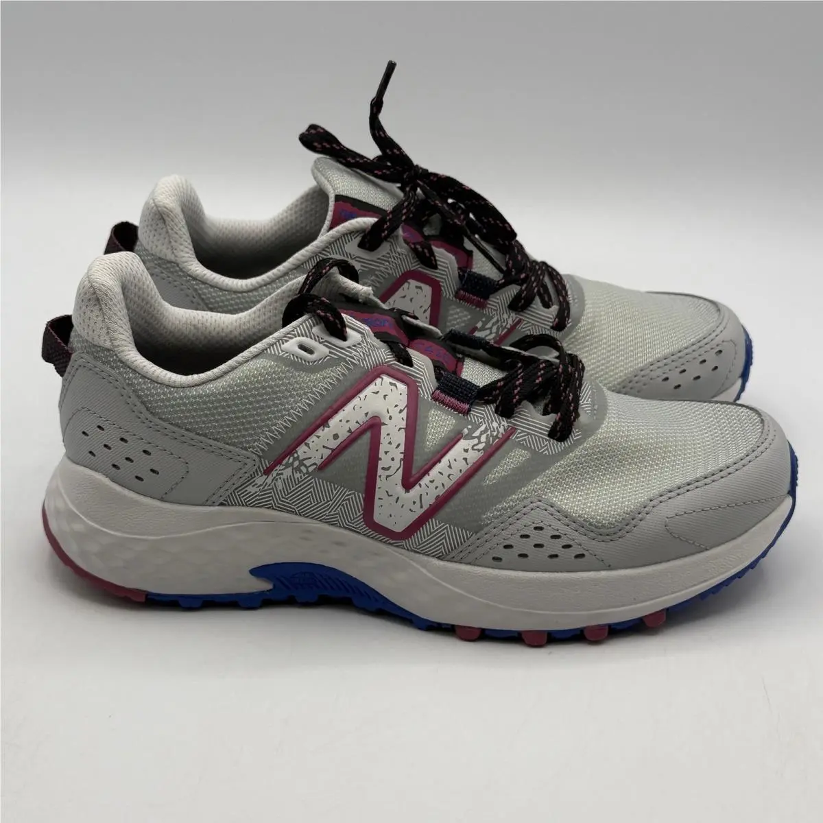 New Balance 410v8 Shoes Womens Size 7 Grey Blue Trail Running WT410LR8