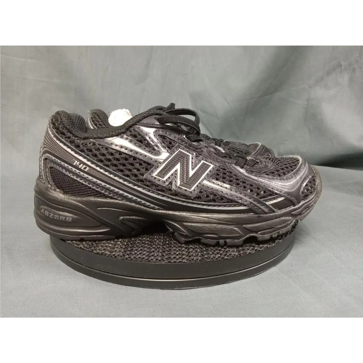 New Balance shoes - Black (UPC: 197967904257) 7