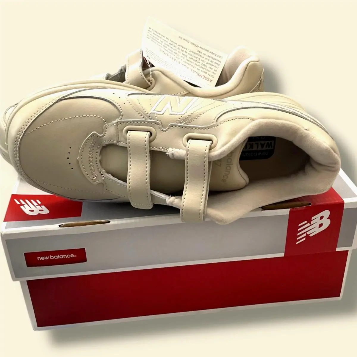 New Balance shoes - Cream 8