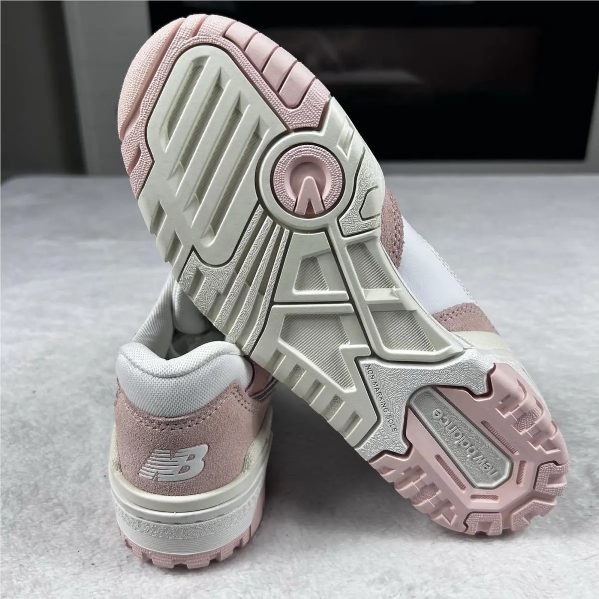 New Balance shoes - New Balance 550 - White (UPC: 0196307270960) 11