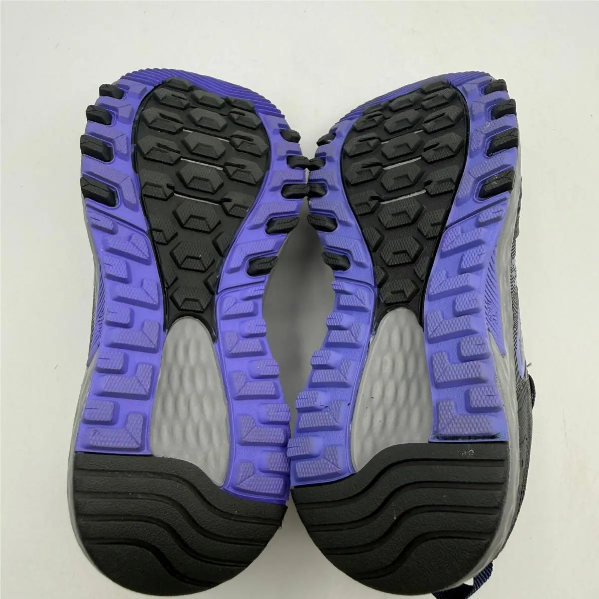 New Balance shoes - New Balance 410v8 - Gray 3