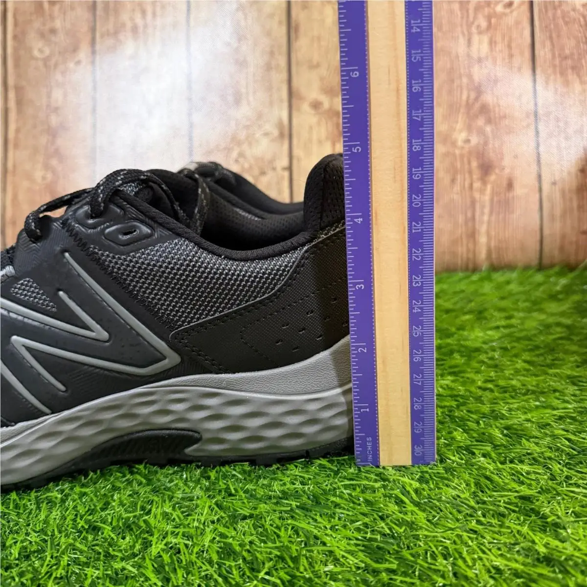 New Balance shoes - New Balance 410v8 - Black 8
