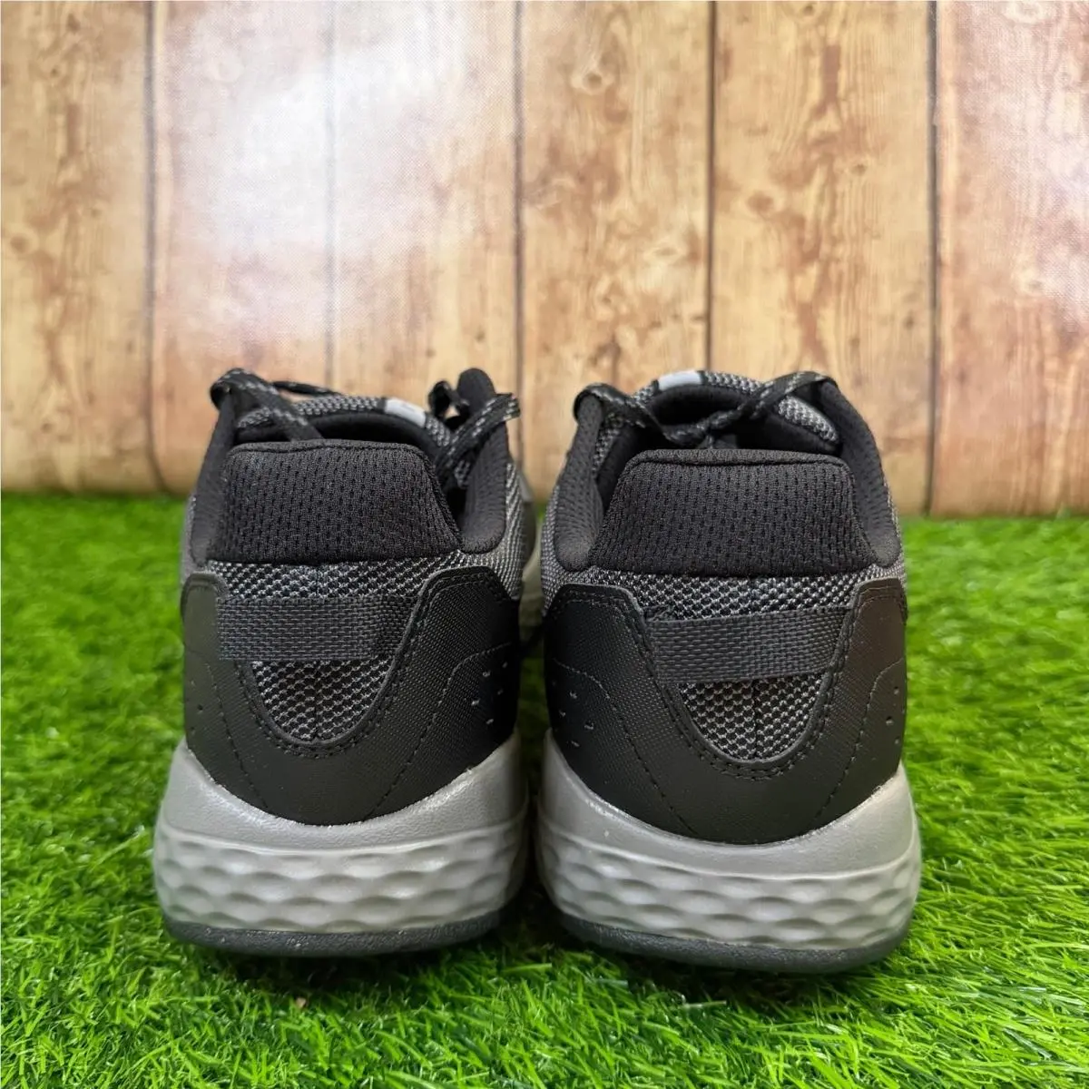 New Balance shoes - New Balance 410v8 - Black 4