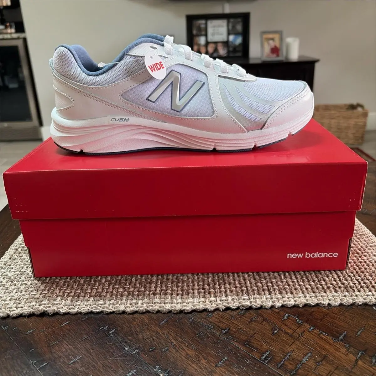 New Balance 496 V3 Comfort Ride Womens 8 D White Running Shoe Sneaker WW496WB3